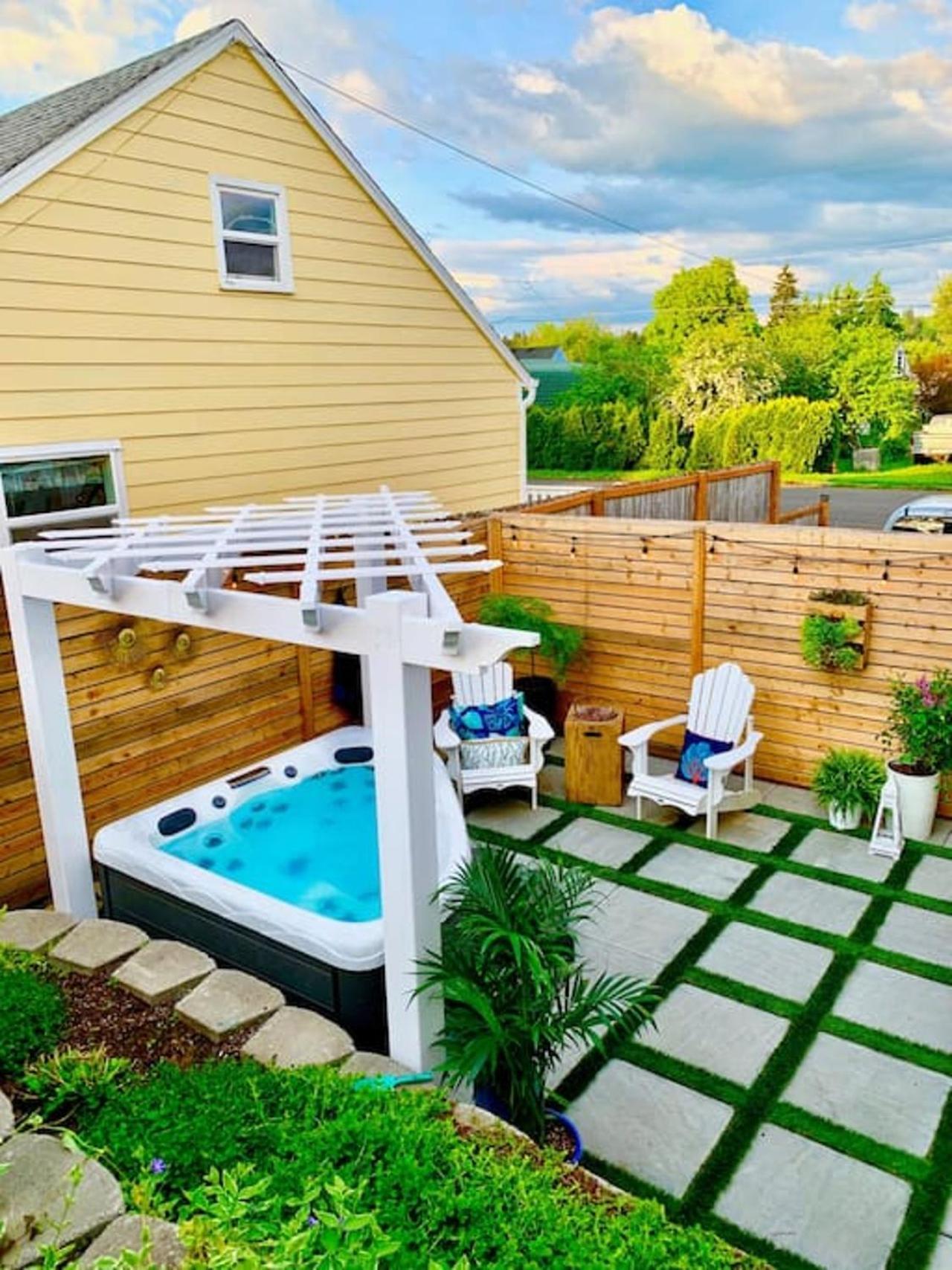 Private New Garden Apartment W Hot Tub Camas Exteriér fotografie